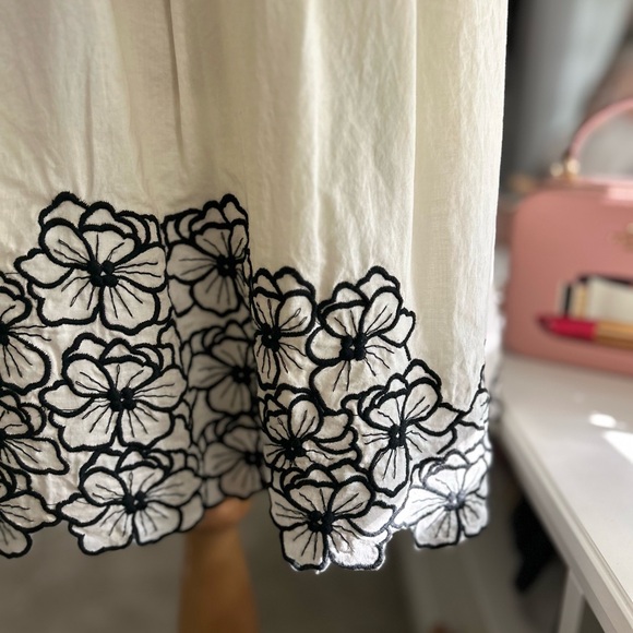 XXI Ivory and Black Floral Appliqué Sundress Small - Picture 3 of 7